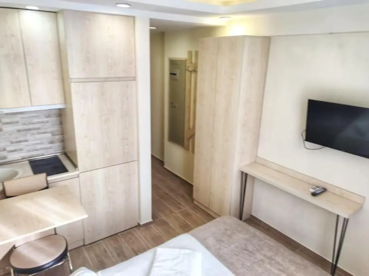Leo Group BEST Apartment 14-300B Sunrise Batumi — отель с удобствами в Батуми