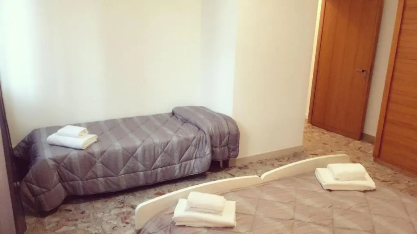 Goldmine Guest House 1 — забронировать отель в Венеции