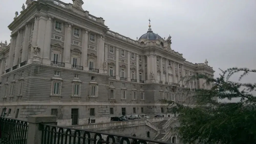Apartamento Madrid Mendez Alvaro — комфортный отель в Мадриде