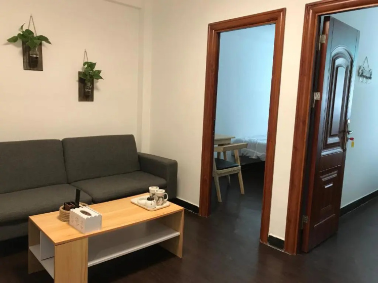 Цены на Lin Jiang Apartment в Гуанчжоу