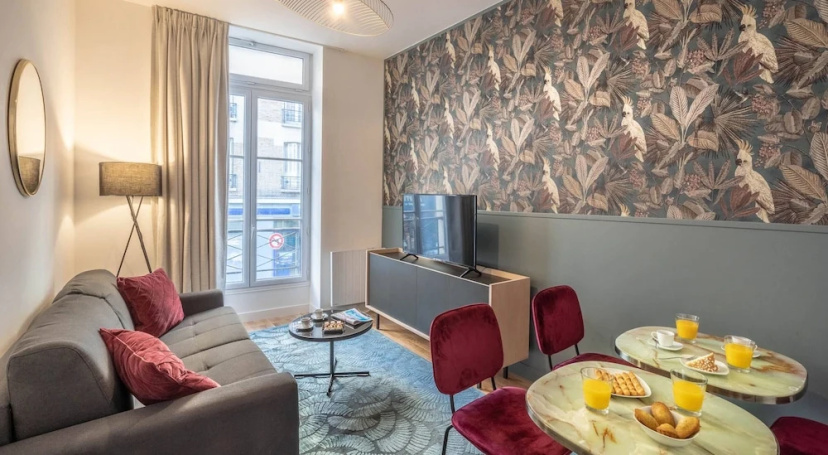 Modern Apartment - 1br/4p - Parc de Belleville — отель с удобным расположением в Париже