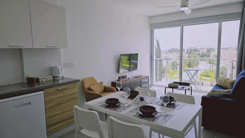 135 PRO - Stay Arpa Suite — комфортный отель в Протарас