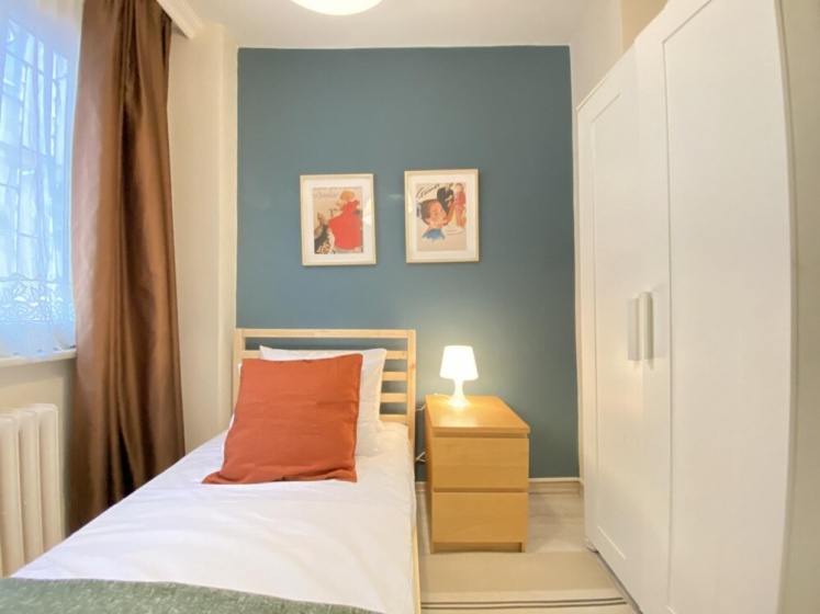 Amazing Flat Close to Kabatas Ferry Station — отель с удобствами в Стамбуле