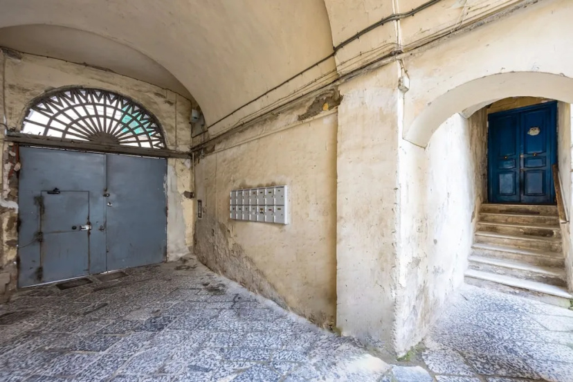 Orto Botanico Family Flat by Wonderful Italy — отель с удобным расположением в Неаполе