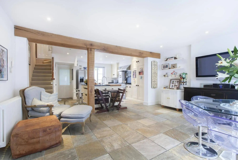 Onefinestay - Ladbroke Grove Apartments — забронировать отель в Лондоне