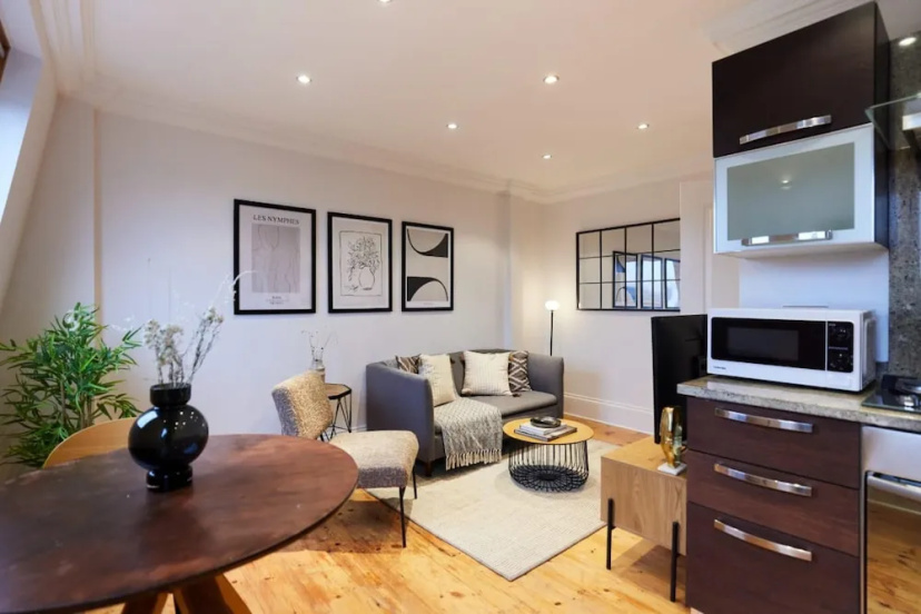 The Clissold Park Escape - Spacious 1bdr Flat — отель с удобным расположением в Лондоне