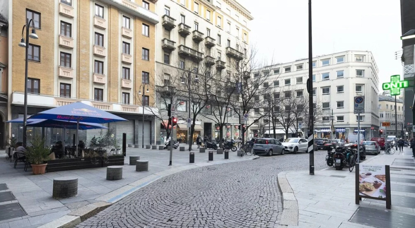 Цены на Charming 3-bed Apartment in Milano в Милане
