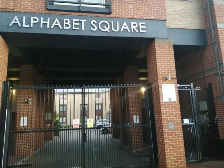 Alphabet Cozy Apartment — отель с удобствами в Лондоне