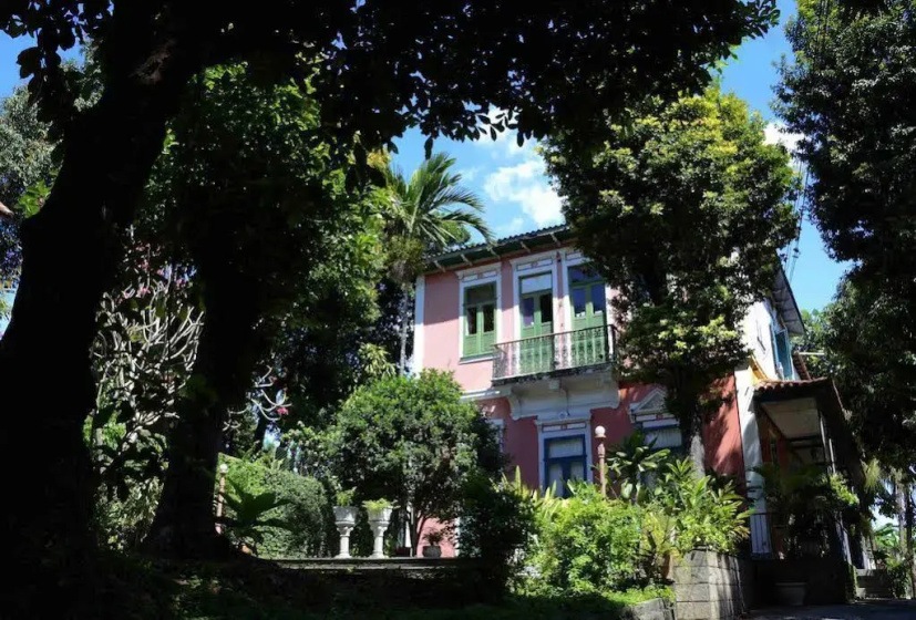 Цены на Guest House Ana Clark в Рио