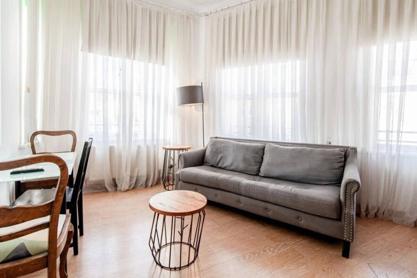 Central Flat With City View Near Istiklal Street — отель в Стамбуле, Турция