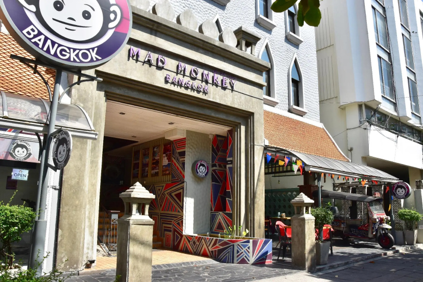 Mad Monkey Hostel Bangkok @ Rambuttri Village Khaosan Area — отель в Бангкоке, Таиланд