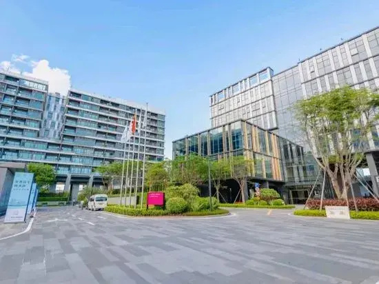 Baichen Executive Apartment (Shenzhen International Convention and Exhibition Center) — отель в Шэньчжэне, Китай