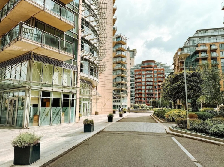 Londonaprt/sleeps6/gym/waterfront/wifi — отель в Лондоне, Соединенное Королевство