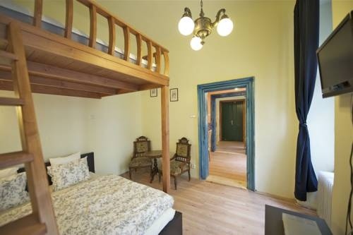 Carolina Old Town Apartments — отель с удобствами в Праге