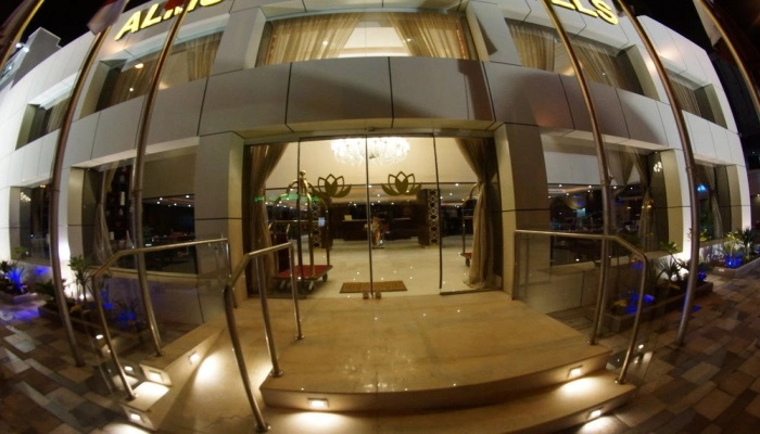 Almuhaidb Gharnatha 60 St — комфортный отель в Рияде
