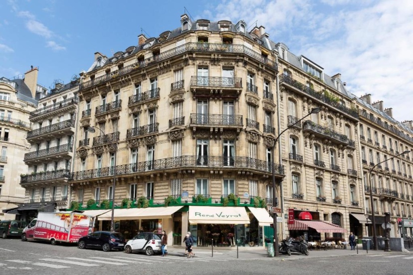 Haussmann 168 — отель с удобствами в Париже