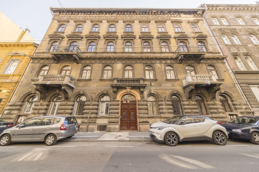 Chic Tarragon Apartments — забронировать отель в Будапеште