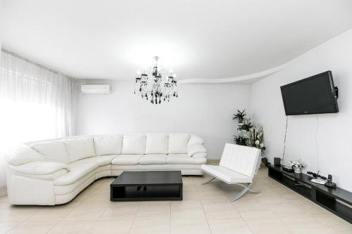 Цены на RentService Apartments street Negruzii Center в Кишинёв