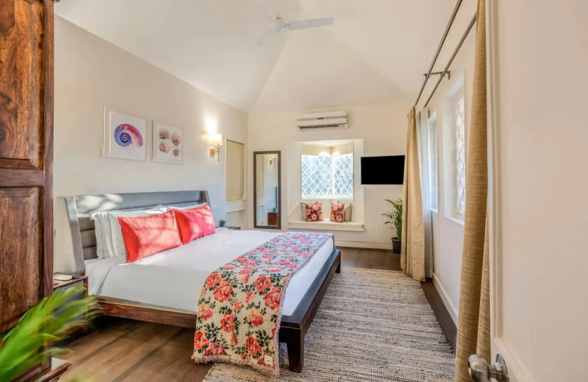 amã Stays & Trails Beach House Madh Island, Mumbai — отель с удобным расположением в Мумбаи