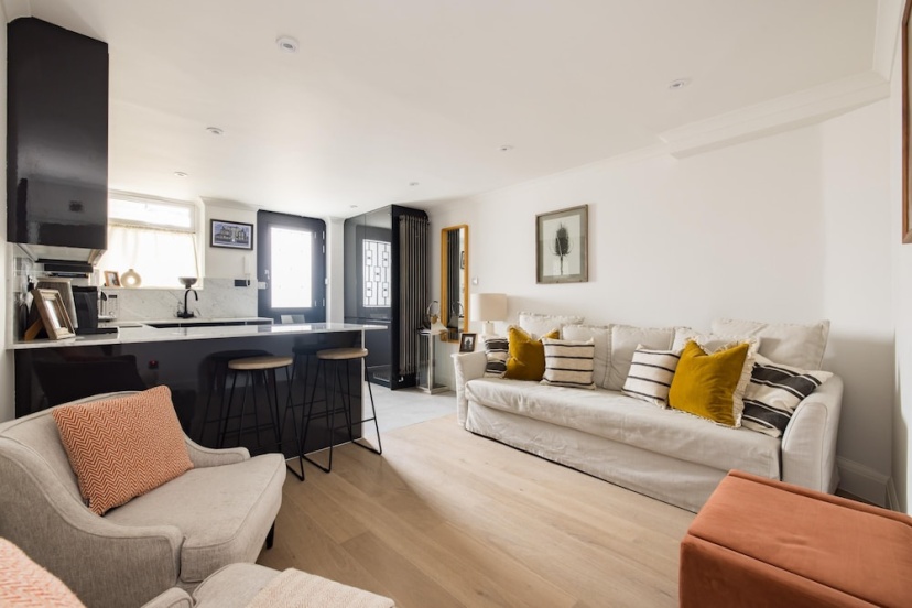 The Fulham Broadway Apartment — отель с удобствами в Лондоне