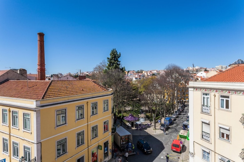 Fernando Pessoa Apartment Rentexperience — отель с удобным расположением в Лиссабоне