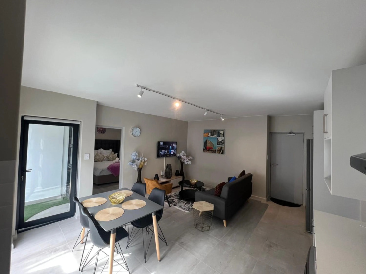 Woodys N Brooks Luxurious Apartments 11 — комфортный отель в Кейптауне