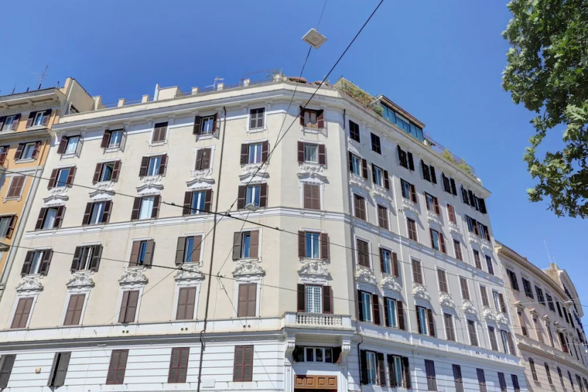 Colosseo Family Art 3BDR - Home and More — отель с удобствами в Риме