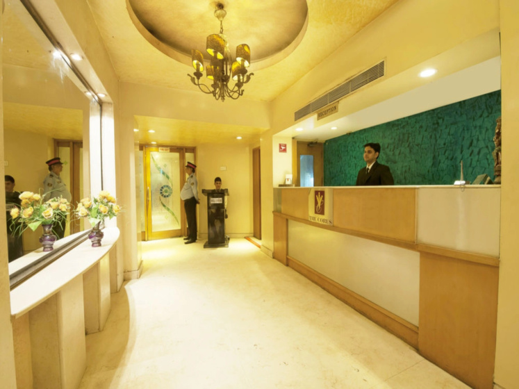 The Corus Hotel — отель в удобной локации в Дели