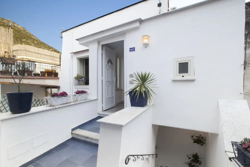 Dreaming Sorrento Guest House — забронировать отель в Неаполе