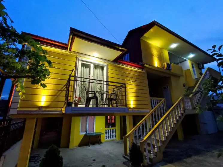 Цены на Kobuleti Guest House в Кобулети
