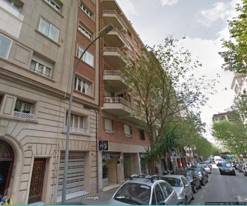 Letsgo Camp Nou Apartment — отель в Барселоне, Испания