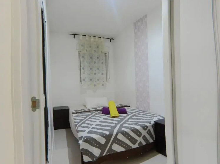 Apartamento de 2 Habitaciones, bajos, en Puerta del Angel AZBD — комфортный отель в Мадриде