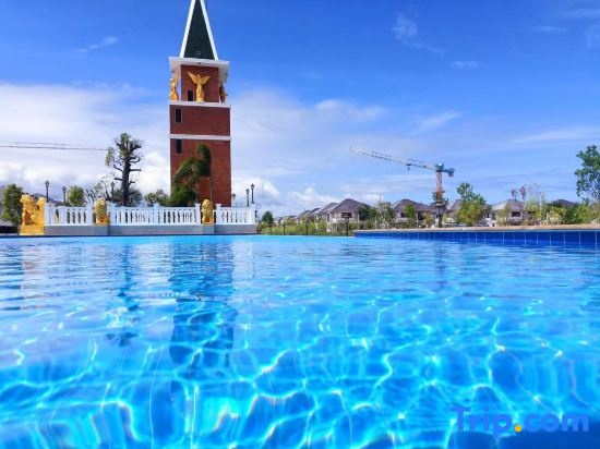 Цены на Pattaya detached four-bedroom five-bed room pool villa в Паттайе