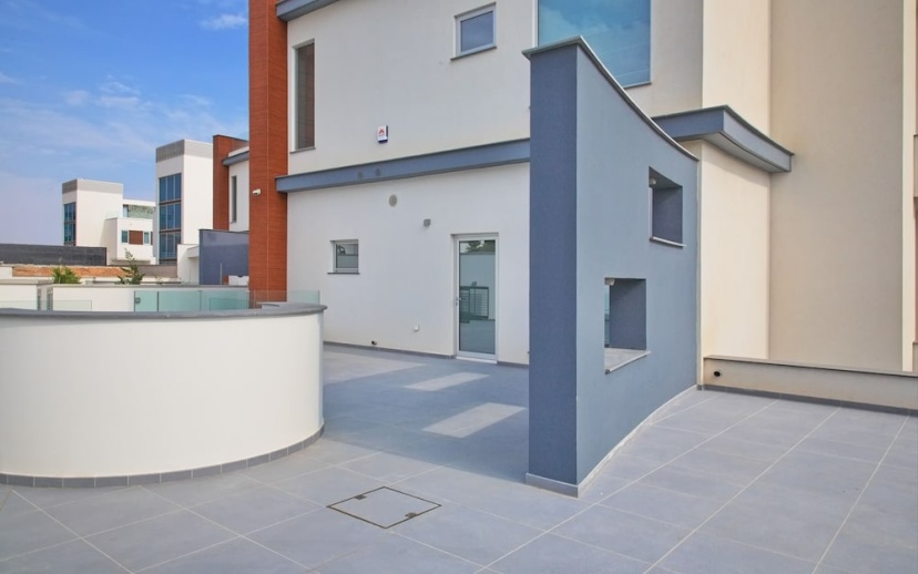 Pearl Beachfront Villa — забронировать отель в Айя-Напа