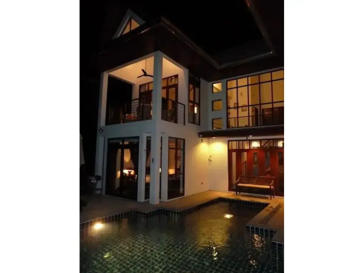 3BR Seaview Sunrise Villa Santi Thani — забронировать отель в Кохе