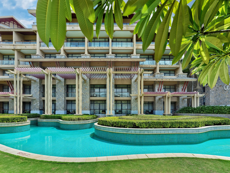 Hilton Sanya Yalong Bay Resort & Spa — отель в Санье для семейного отдыха