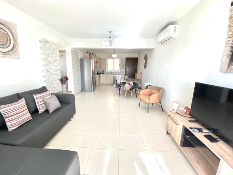 Цены на Nissi 3 View Holiday 2 Bedroom Apartment в Айя-Напа