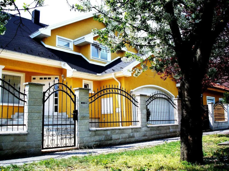Villa Danubia — забронировать отель в Будапеште