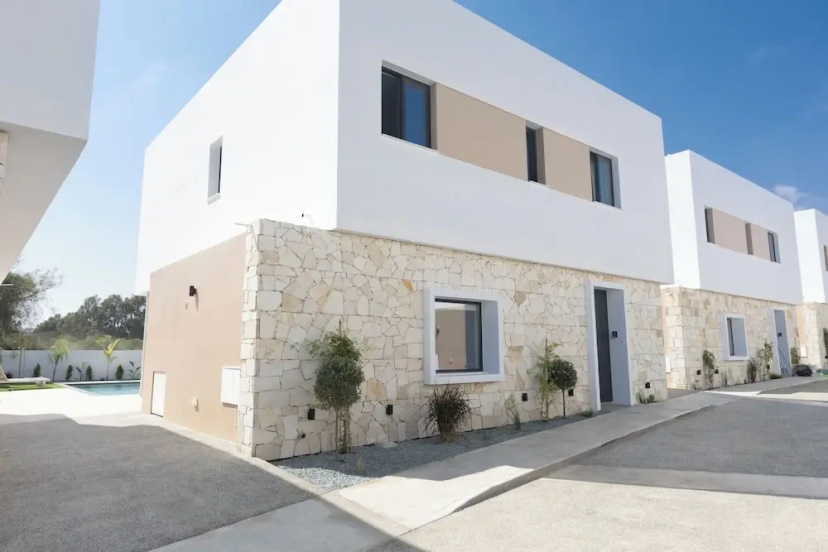 Цены на Ayia Napa Orea Villa OR2 в Айя-Напа