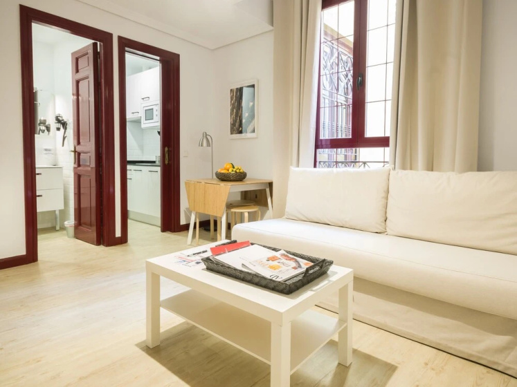 Цены на Apartamento Madrid To Let Santa Ana в Мадриде