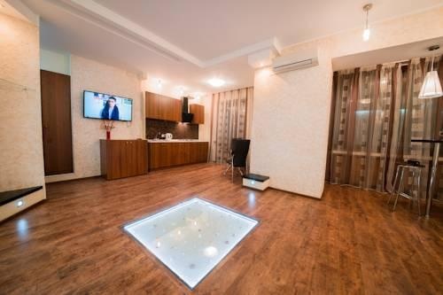 Like Home Apartments — отель с удобствами в Саратове