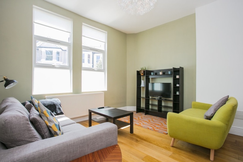 Three Bedroom Apartment in Willesden Green — отель в Лондоне, Соединенное Королевство