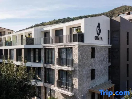 Onia Luxury Escape 3 — отель в Будва, Черногория