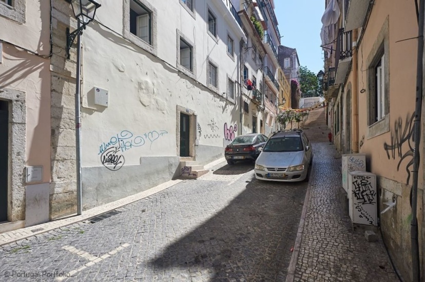 Bica Apartment in Lisbon — отель с удобствами в Лиссабоне