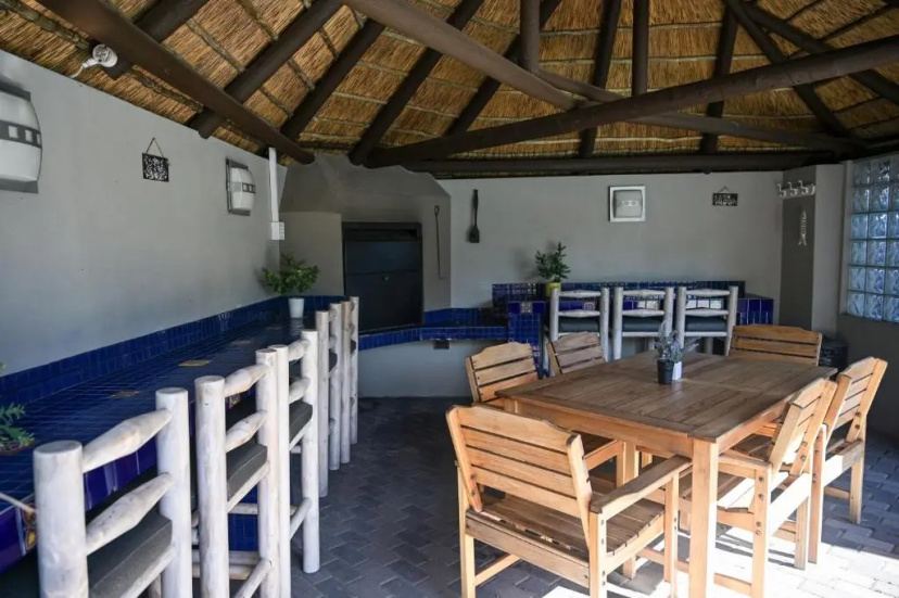 Atlantic Oasis Guest House — отель с удобствами в Кейптауне