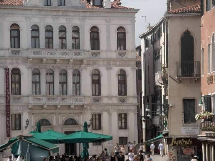 Цены на Sweet Venice - rooms & apartments в Венеции