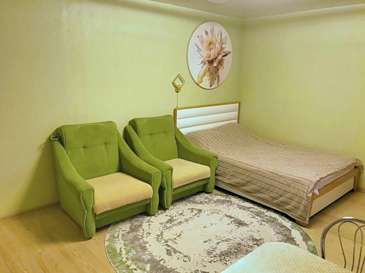 Цены на Guest House on Rostovskaya 50 в Ейске