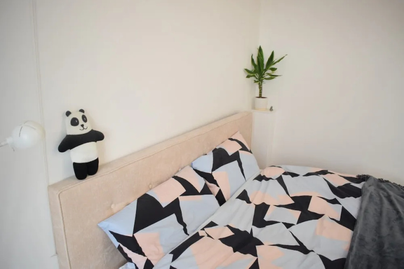 1 Bedroom Apartment With River View Roof Terrace Sleeps 2 — отель с удобствами в Лондоне