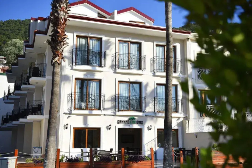 Cennet Life Hotel — отель с удобствами в Фетхие