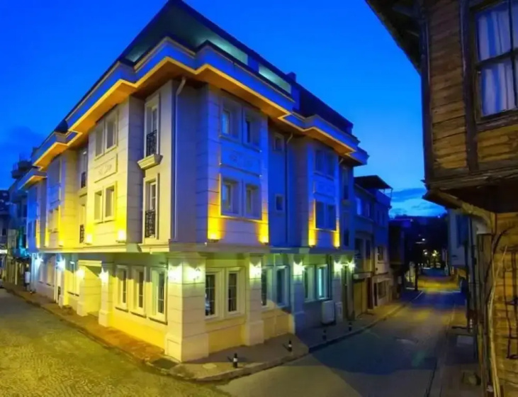 Recital Park Hotel — забронировать отель в Стамбуле